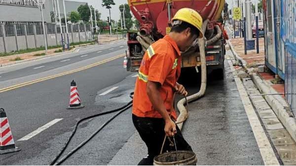 临河污水管道疏通清淤注意事项有哪些？
