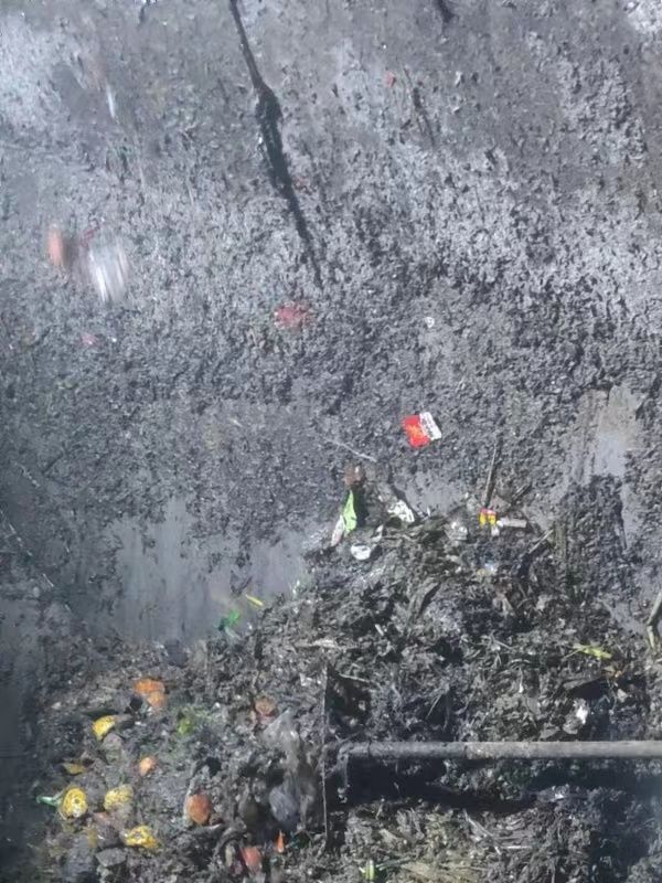 临河污水池清理